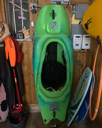 Canoa kayak Pyranha