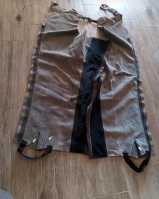  accessori da equitazione. in blocco