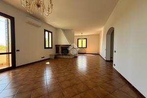 3 LOCALI A PIAZZOLA SUL BRENTA