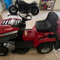 Trattorino tagliaerba Castelgarden XDC 150 HD