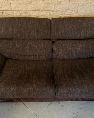 kit divani composto da 2 divani ed un pouf