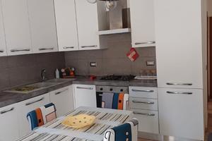 BILO 200mt mare-centro box auto resede privato