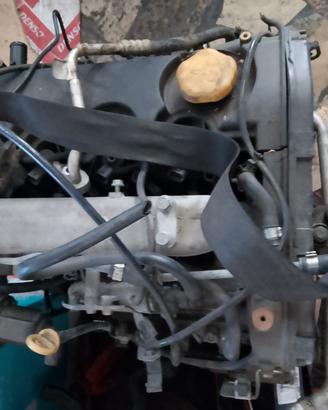 motore fiat punto 1.9