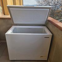 Congelatore a pozzetto