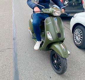 Vespa sprint S