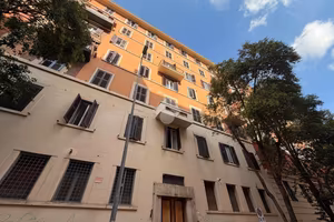 2 LOCALI A ROMA