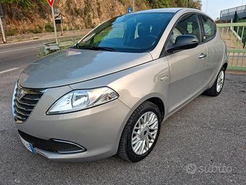 Lancia Ypsilon 1.2 GPL FINO AL 2034 / DA NEOPATENT
