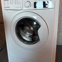 Lavatrice Indesit 8 kg ancora in garanzia!