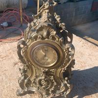 Orologio antico di ottone a carica tedesco