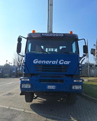 Piattaforma aera carrata 35 mt