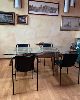 Tavolo di design legno e cristallo