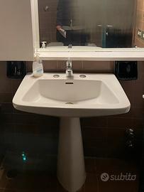 Lavabo a colonna di Gio Ponti per Ideal Standard