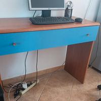 scrivania ciliegio/blu