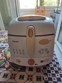 Friggitrice a olio Philips Capacità 1300g / 2000W