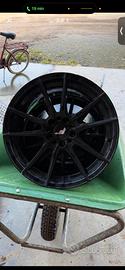 Setup completo 17” sportivo Japan Racing + gomme