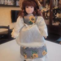 bambola porcellana Sunflower girl 40 cm. 