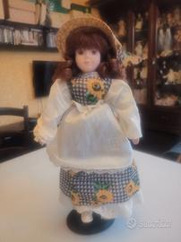bambola porcellana Sunflower girl 40 cm. 