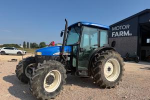 New Holland TN75S