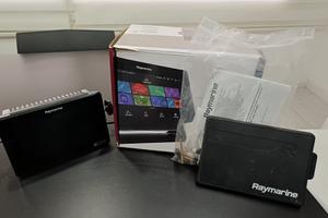 ecoscandaglio gps cartografico raymarine axiom7 rv