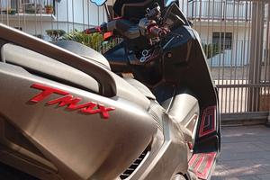  T MAX 530 