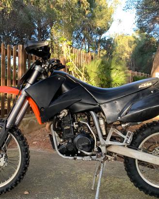 KTM 640 LC4