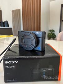 SONY RX100 VII (M7A) PARI AL NUOVO + GARANZIA 2027
