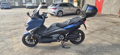 Yamaha T Max 530