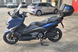 Yamaha T Max 530