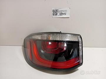 FANALE POSTERIORE CENTRALE A LED INTEGRATO NEL POR