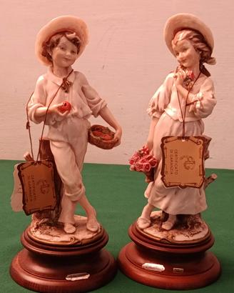 COPPIA STATUETTE SCULTORE ARMANI STILE CAPODIMONTE