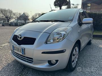 Toyota Yaris 1.3 5 porte Luna 48.039 AUTOMATICA!