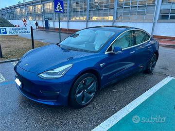 Tesla Model 3 LR