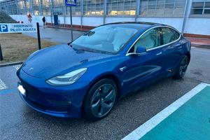 Tesla Model 3 LR