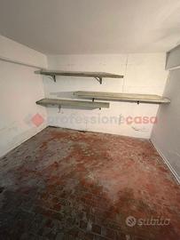 Box/Posto auto Massa e Cozzile