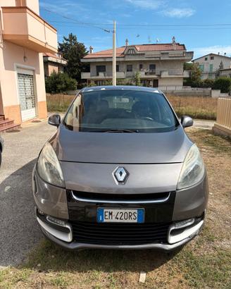 Renault Scenic 2000 compreso passaggio