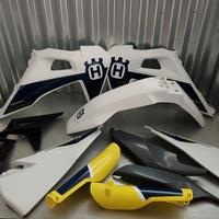 PLASTICHE HUSQVARNA