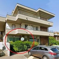 NEGOZIO A PESCHIERA BORROMEO