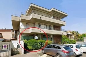 NEGOZIO A PESCHIERA BORROMEO