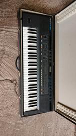 Roland E-20 – sintetizzatore CON CASE
