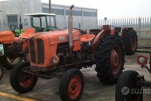 Trattore agricolo fiat mod. 411r