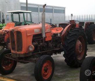 Trattore agricolo fiat mod. 411r