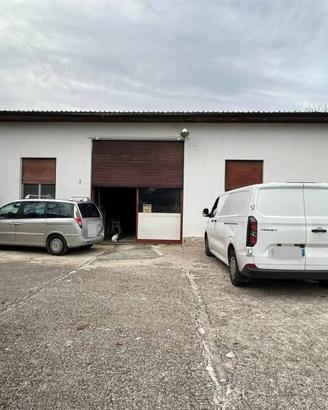 Immobile di 195 m² con 1 locale a Lanciano