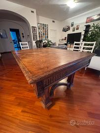 Tavolo Antico Estendibile in Legno Lavorato