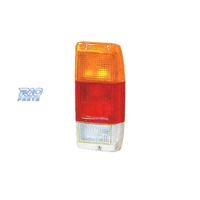 FANALE DESTRO PER NISSAN VANETTE 84-89