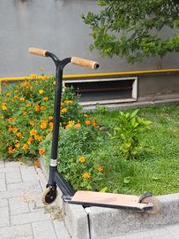 monopattino freestyle Root Invictus