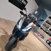 Honda -adv 350 -2025- passaggio incluso