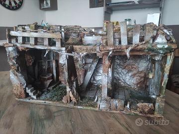 Presepe artigianale, fatto con materiali riciclati
