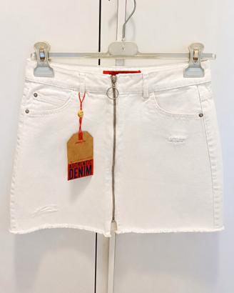 Minigonna jeans bianca Jennyfer zip frontale sfran
