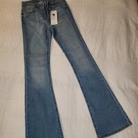 Jeans Only con cartellino