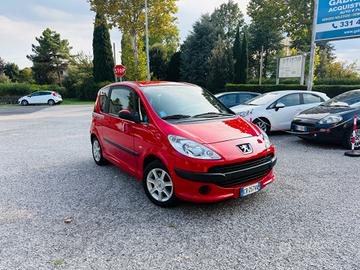 Peugeot 1007 1.4 Happy 82.000 km!!